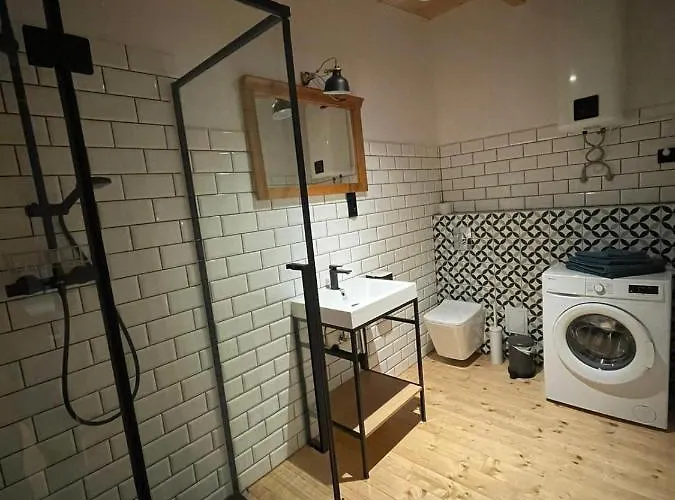 Stonehenge דירה סוסנוביץ'